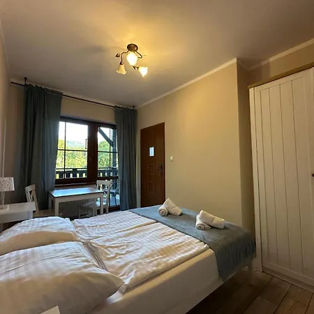 Quarto em Acomodações Particulares Z Widokiem